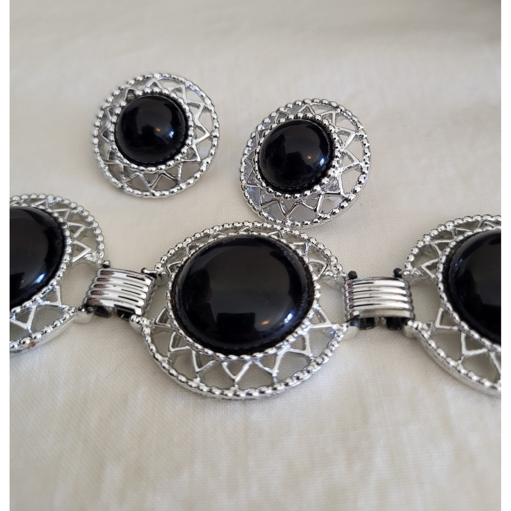 Vintage Sarah Coventry Signed 1970 'Jet Set' Bracelet and Clip-on Earrings Set